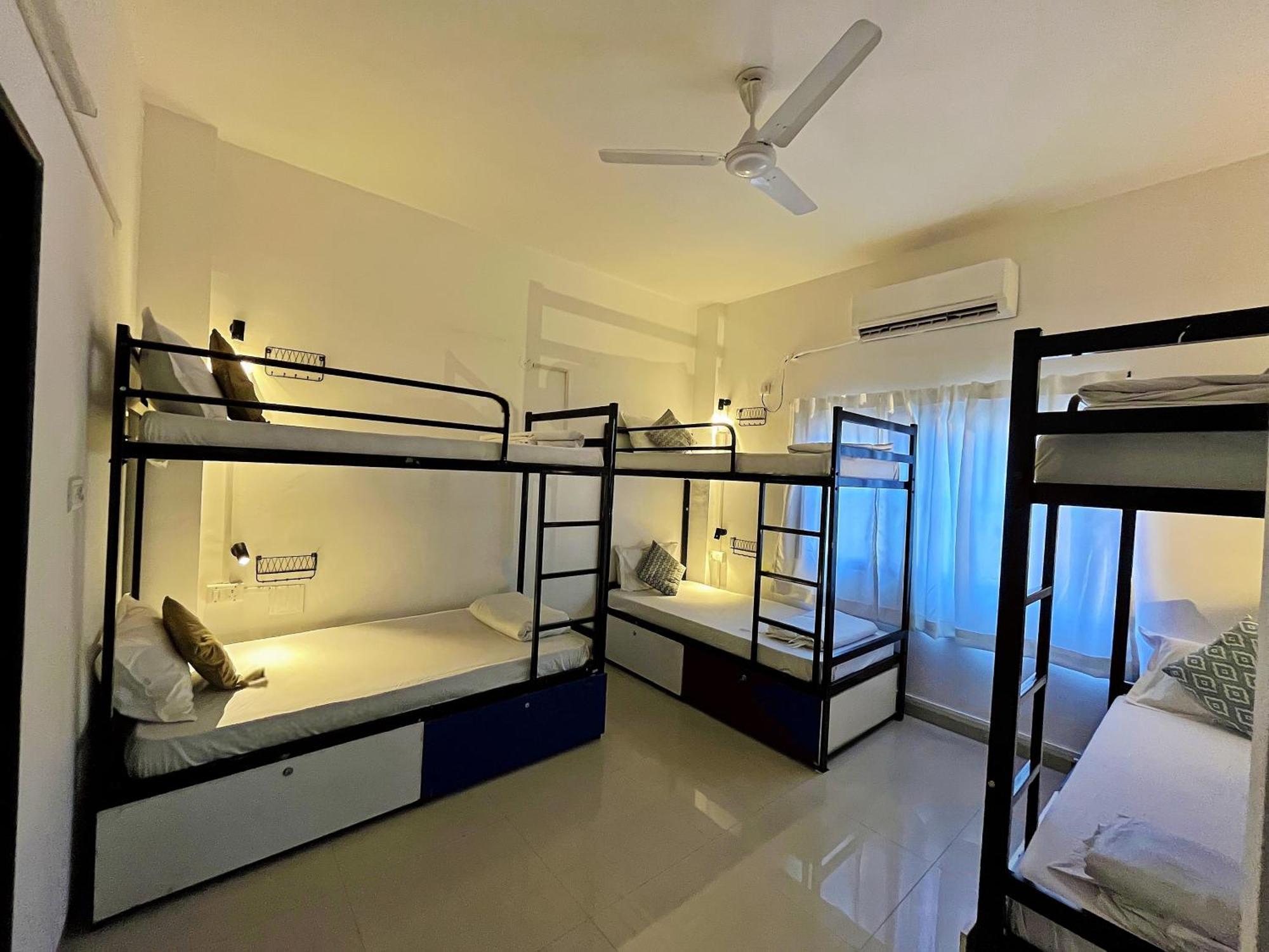 Hoshtel99 - Lux - Stay, Cowork And Cafe - Luxurious Bungalow Пюн Екстериор снимка